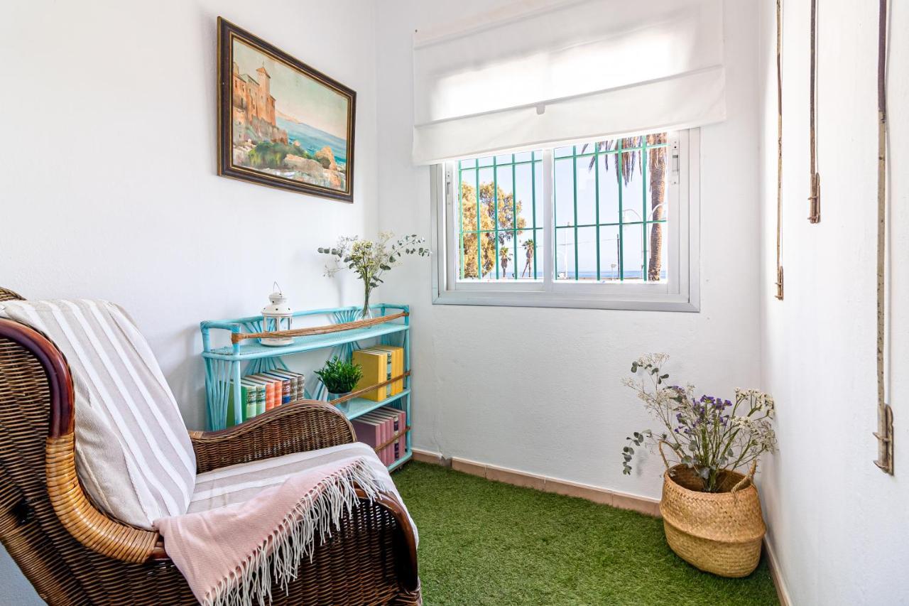 Sea & Wave Al Rolo Beach Apartment Málaga Dış mekan fotoğraf